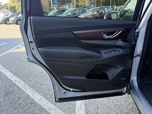 Used 2025 Subaru Ascent Touring image 12