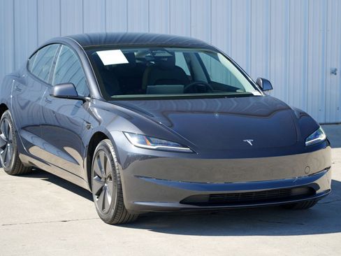 Used 2024 Tesla Model 3 Long Range image 58
