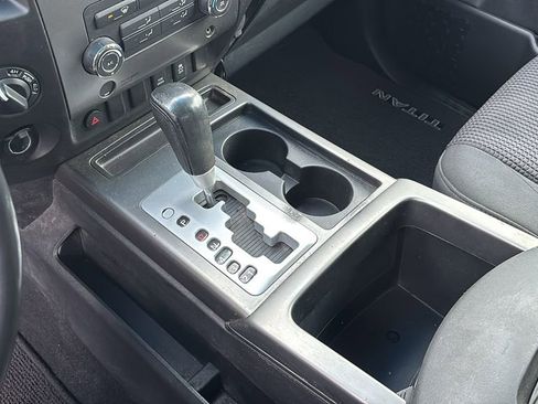 Used 2012 Nissan Titan SV w/ SV Value Truck Pkg image 20