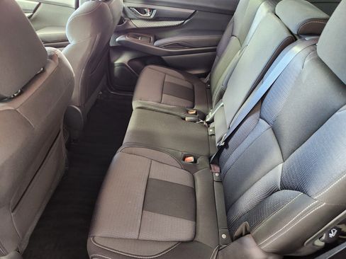 Used 2023 Subaru Ascent Premium w/ Convenience Package AWD/4WD image 14