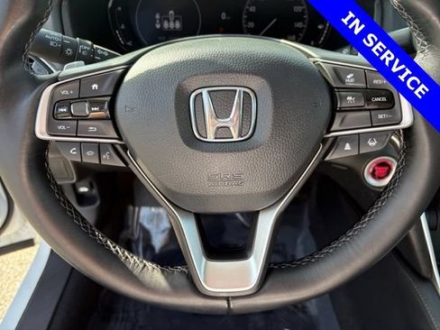 Used 2022 Honda Accord Touring image 25