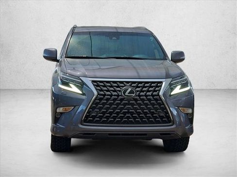 Used 2022 Lexus GX 460 Premium w/ Premium Package AWD/4WD image 2