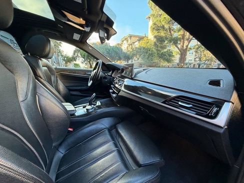 Used 2017 BMW 530i RWD image 61
