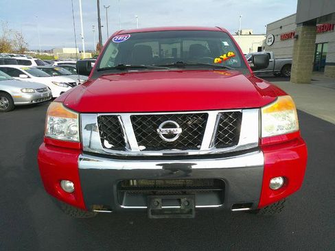 Used 2012 Nissan Titan SV w/ SV Value Truck Pkg image 4