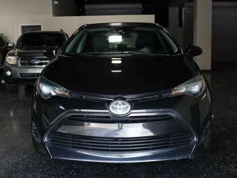 Used 2019 Toyota Corolla LE FWD image 7