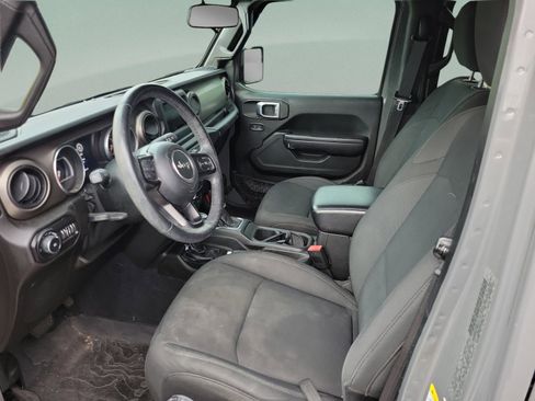 Used 2018 Jeep Wrangler Unlimited Sport S image 16