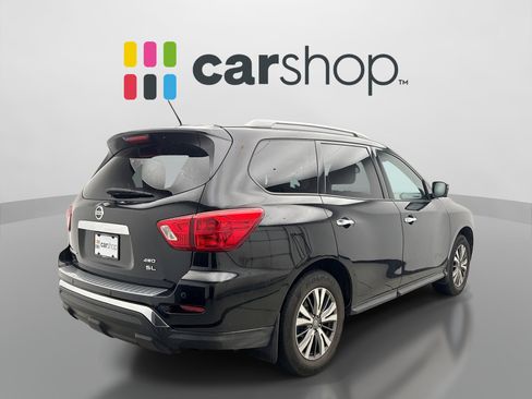 Used 2018 Nissan Pathfinder SL AWD/4WD image 4