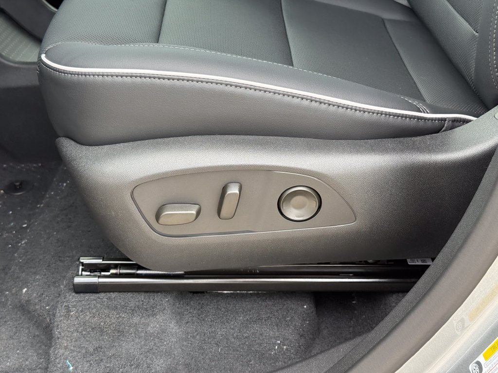 New 2027 Buick Enclave Sport Touring w/ Power Package AWD/4WD image 16