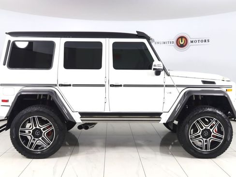 Used 2017 Mercedes-Benz G 550 Squared image 2
