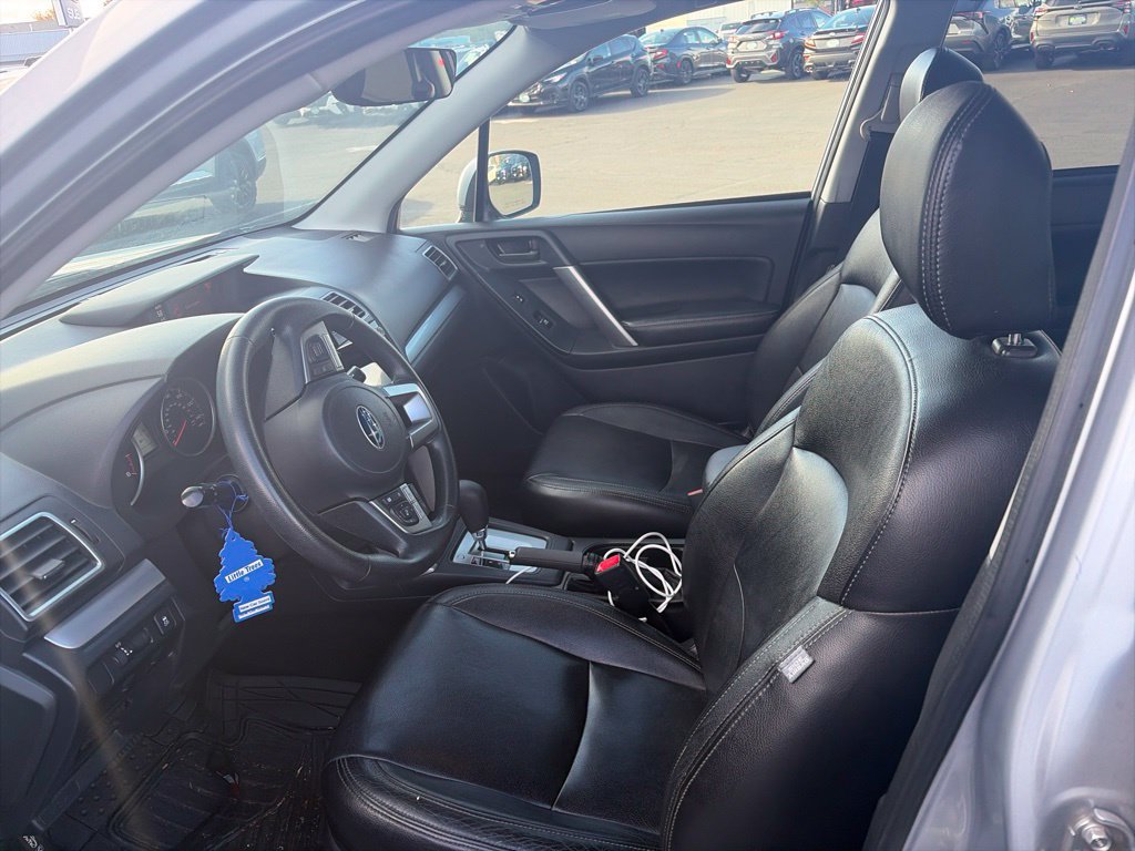 Used 2017 Subaru Forester 2.5i Premium w/ Popular Package #2A AWD/4WD image 9