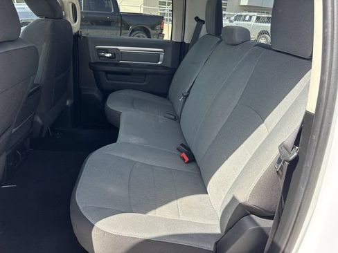 Used 2022 RAM 1500 Classic SLT AWD/4WD image 14