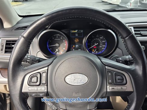 Used 2016 Subaru Outback 2.5i Limited image 27