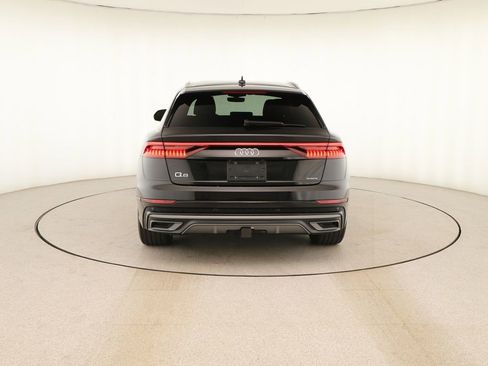 Used 2023 Audi Q8 Prestige w/ Prestige Package image 5