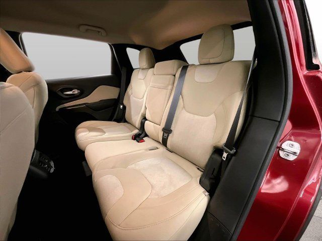 Used 2016 Jeep Cherokee Sport w/ Cold Weather Group AWD/4WD image 25