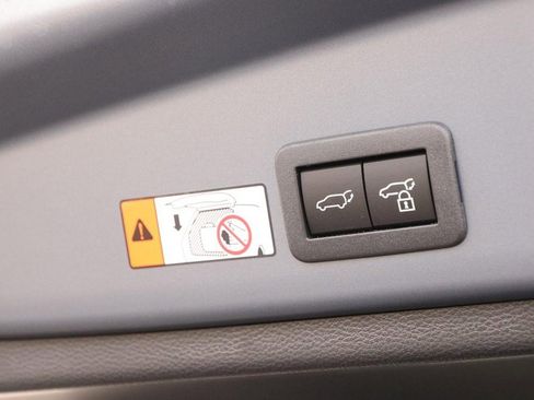 New 2026 Toyota Corolla Cross XLE image 10