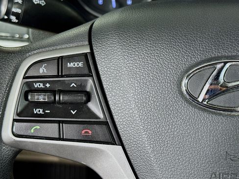 Used 2018 Hyundai Elantra SEL image 13