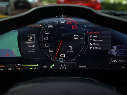 Used 2024 Ferrari SF90 Spider image 27