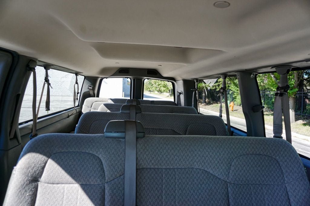 Used 2017 Chevrolet Express 3500 LT w/ LT Preferred Equipment Group RWD image 40