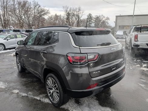 Used 2022 Jeep Compass Limited w/ Elite Group image 5