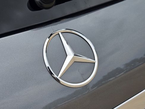 Used 2017 Mercedes-Benz GLS 450 4MATIC image 26