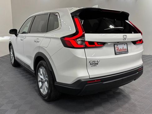 Certified 2024 Honda CR-V EX image 4