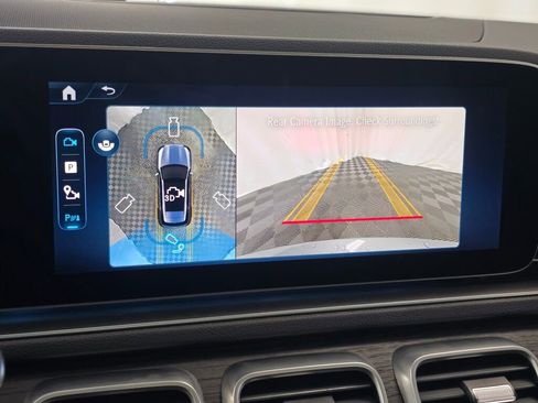 Used 2025 Mercedes-Benz GLE 350 4MATIC image 41