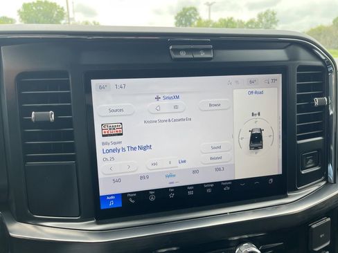 New 2025 Ford F350 Lariat w/ FX4 Off-Road Package image 18