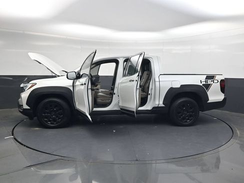 Used 2022 Honda Ridgeline RTL-E image 36