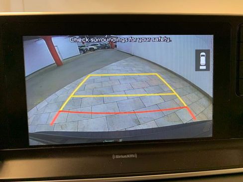 Used 2020 Kia Telluride S image 32