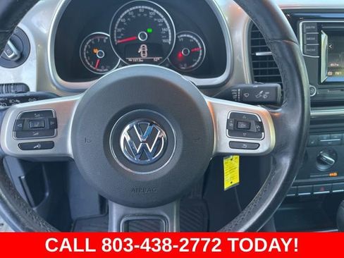 Used 2016 Volkswagen Beetle 1.8T S FWD image 13