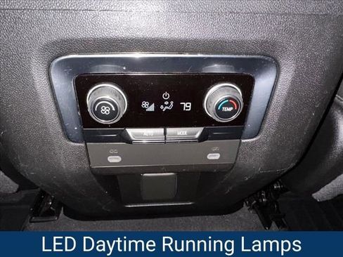 Certified 2023 Chevrolet Suburban RST image 17