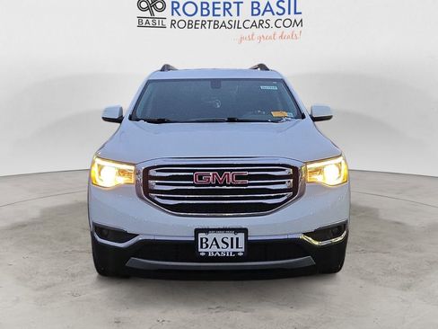 Used 2017 GMC Acadia SLE image 8