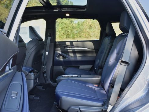 Used 2026 INFINITI QX60 Sport w/ Dark Cargo Package image 27