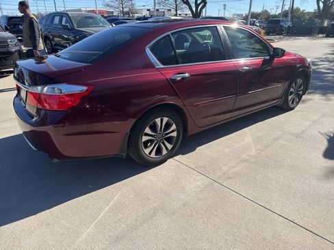 Used 2013 Honda Accord LX image 3