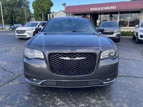 Used 2016 Chrysler 300 S AWD/4WD image 11