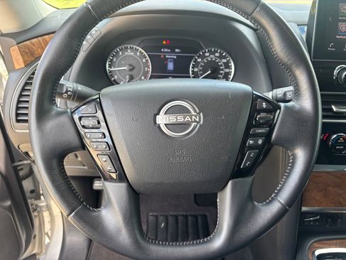 Used 2021 Nissan Armada SL w/ Captain's Chairs Package RWD image 13