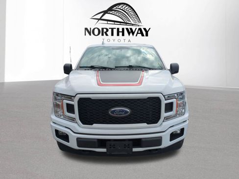Used 2018 Ford F150 XLT w/ Equipment Group 302A Luxury AWD/4WD image 8