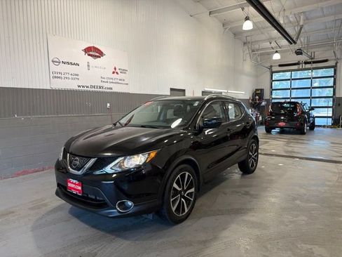 Used 2018 Nissan Rogue Sport SL AWD/4WD image 8
