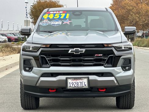 Used 2025 Chevrolet Colorado Z71 w/ Technology Package image 9