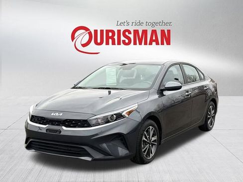 Certified 2023 Kia Forte LXS image 5
