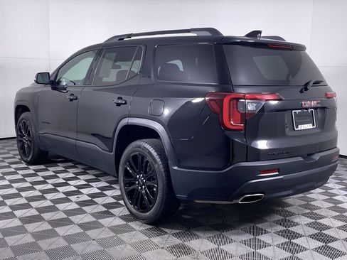 Certified 2023 GMC Acadia SLE w/ Driver Convenience Package image 17