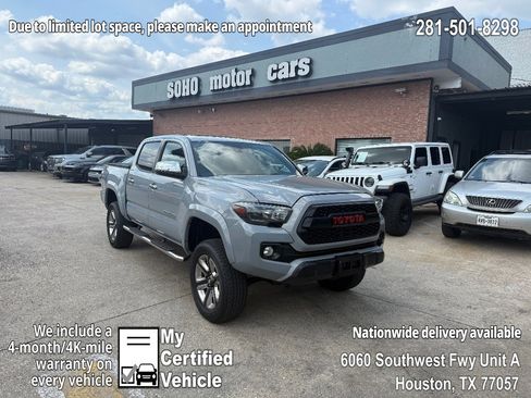 Used 2019 Toyota Tacoma SR image 1
