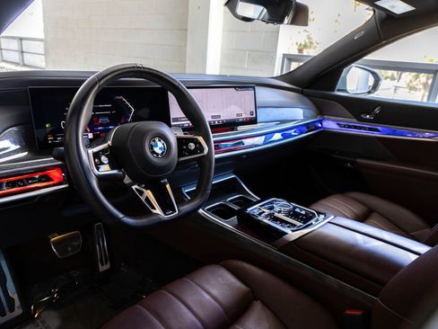 Used 2023 BMW 740i w/ Parking Assistance Package RWD image 16