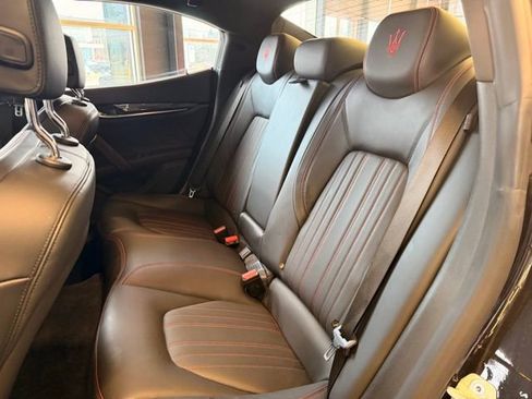 Used 2022 Maserati Ghibli Modena Q4 image 12