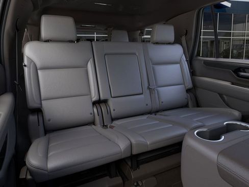 New 2026 GMC Yukon Elevation image 17