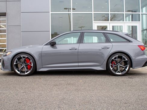 Used 2025 Audi RS 6 performance image 7