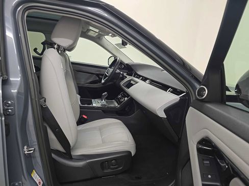 Used 2023 Land Rover Range Rover Evoque S AWD/4WD image 8