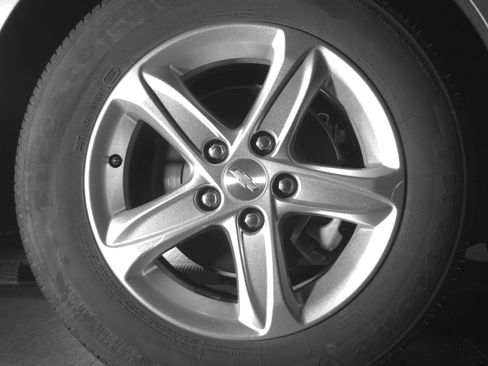 Used 2024 Chevrolet Malibu LT image 14