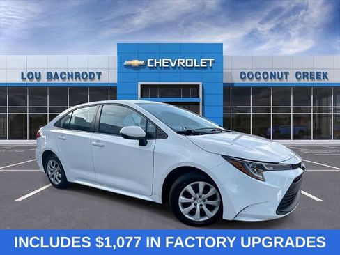 Used 2024 Toyota Corolla LE FWD image 1