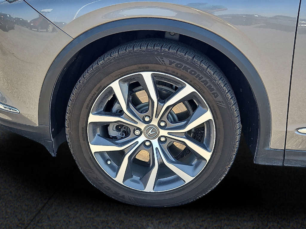 Used 2023 Acura MDX w/ Technology Package FWD image 8